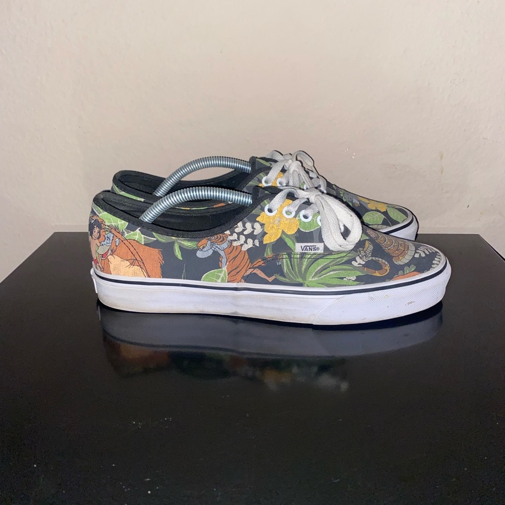 Vans x Disney size 10.5